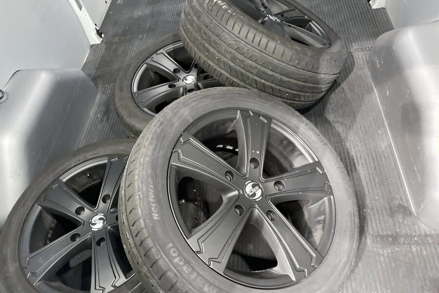 Ford Transit Custom vaihtoauto