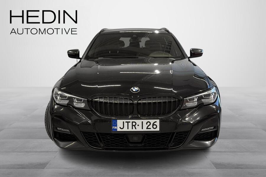 BMW 330 vaihtoauto