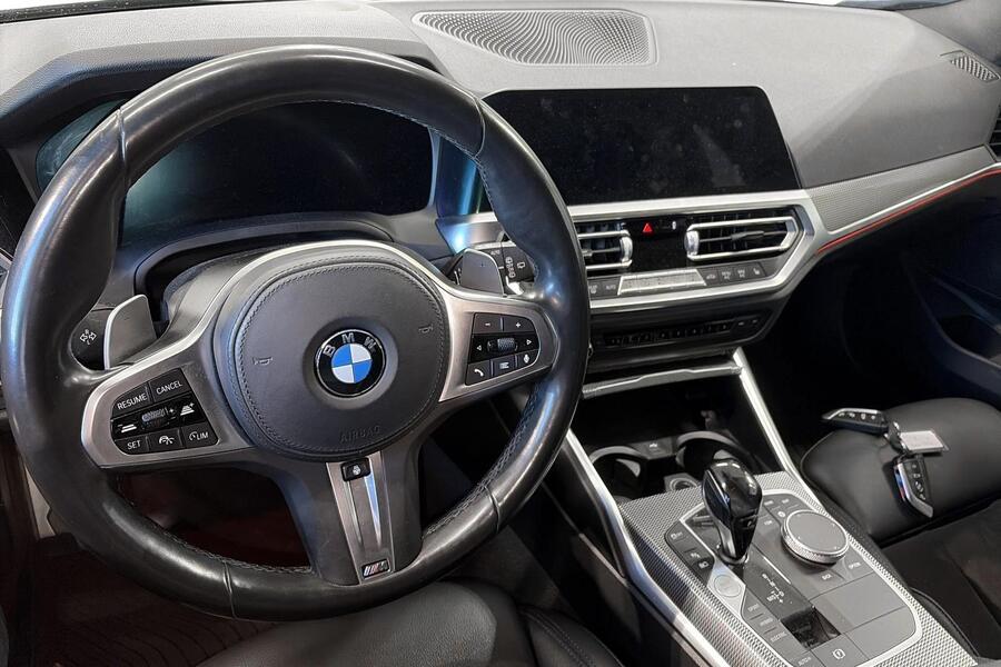 BMW 330 vaihtoauto