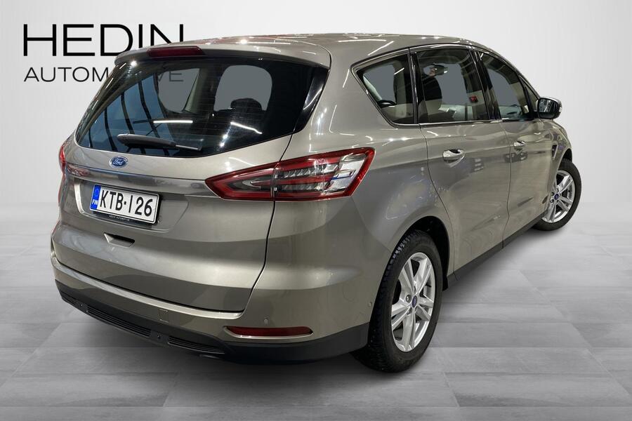Ford S-MAX vaihtoauto