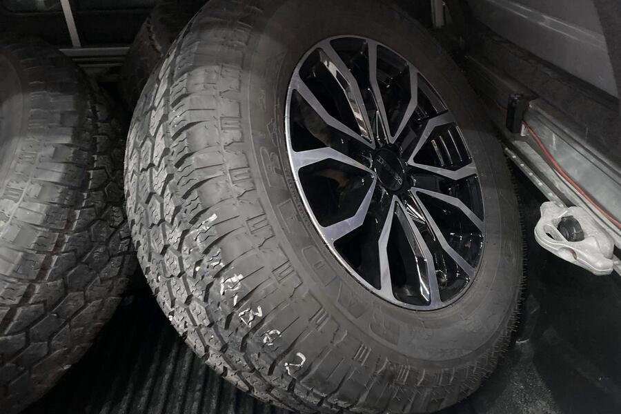 Nissan Navara vaihtoauto