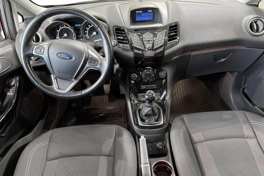 Ford Fiesta vaihtoauto