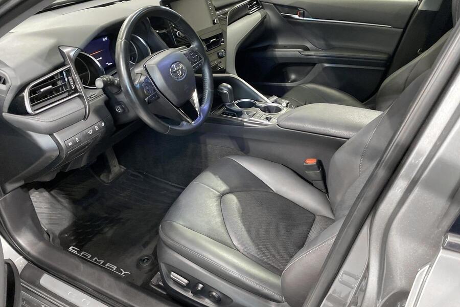 Toyota Camry vaihtoauto