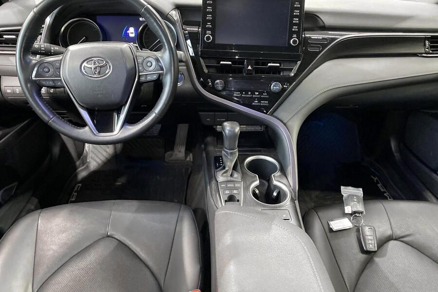 Toyota Camry vaihtoauto