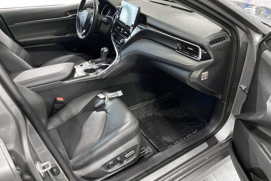 Toyota Camry vaihtoauto