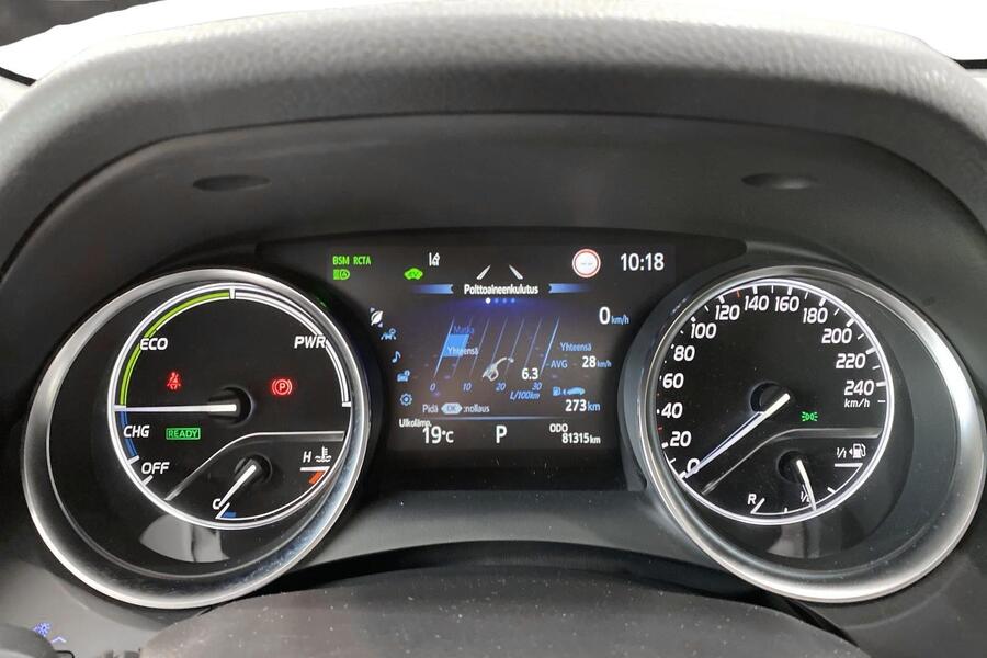 Toyota Camry vaihtoauto