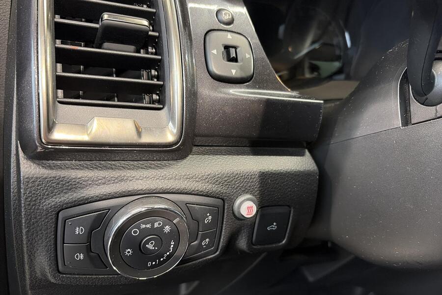 Ford Ranger vaihtoauto