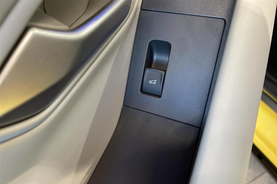 Ford Capri vaihtoauto