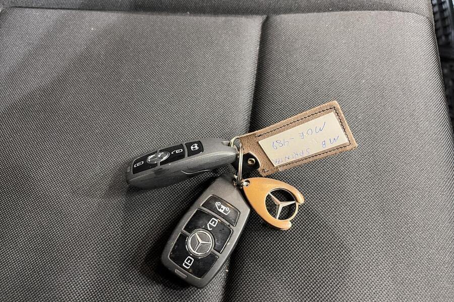 Mercedes-Benz Sprinter vaihtoauto