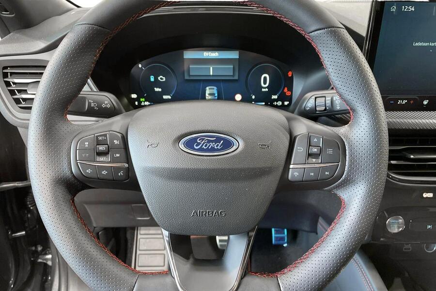 Ford Kuga vaihtoauto