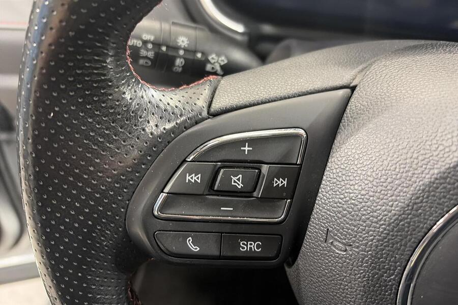 MG EHS vaihtoauto