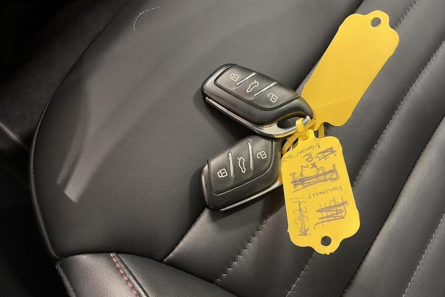 MG EHS vaihtoauto