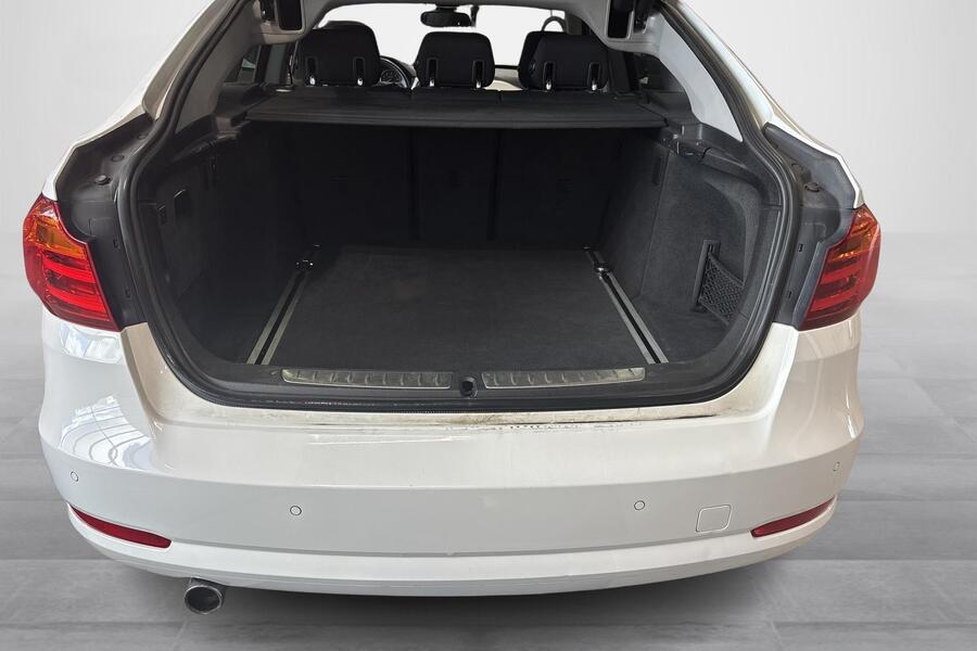 BMW 320 vaihtoauto