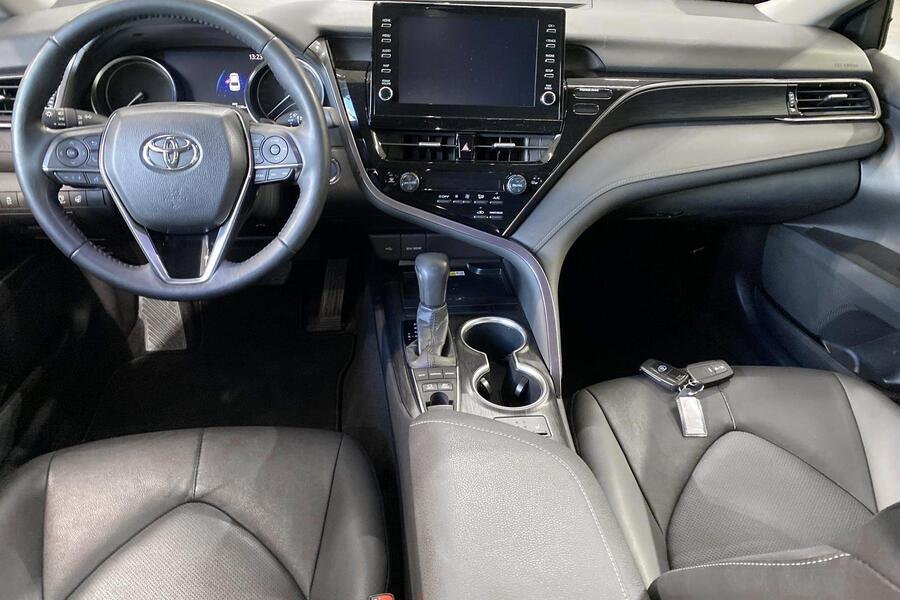 Toyota Camry vaihtoauto