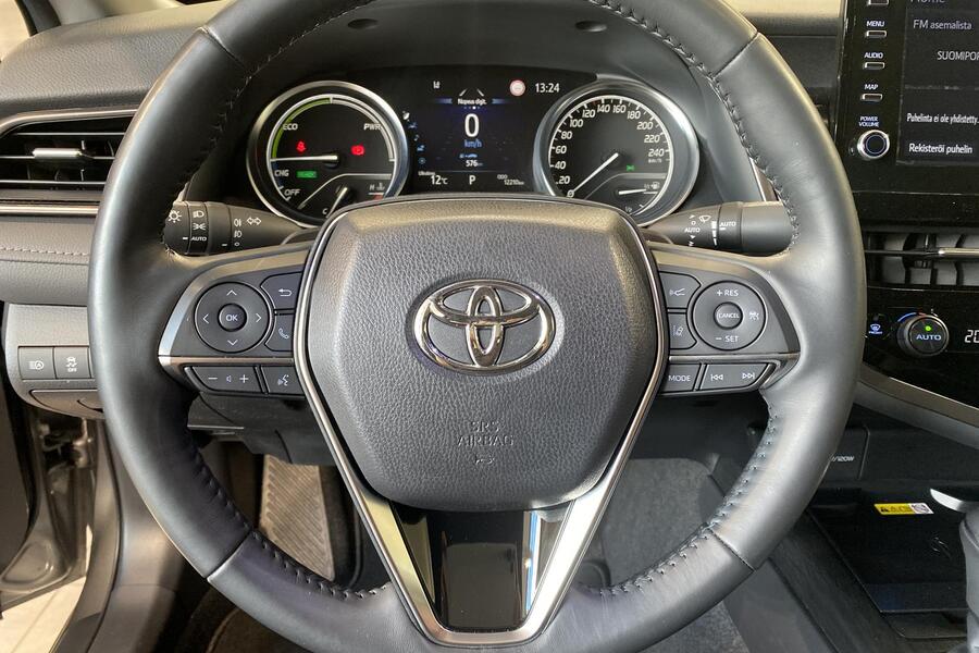 Toyota Camry vaihtoauto