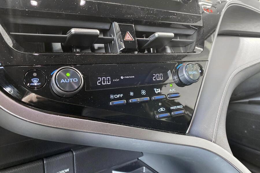 Toyota Camry vaihtoauto