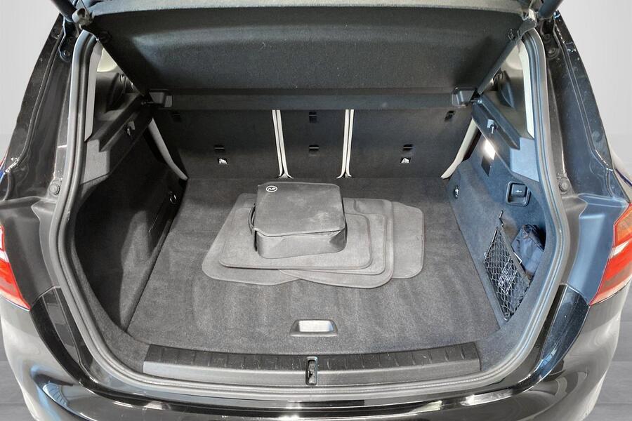 BMW 225 vaihtoauto