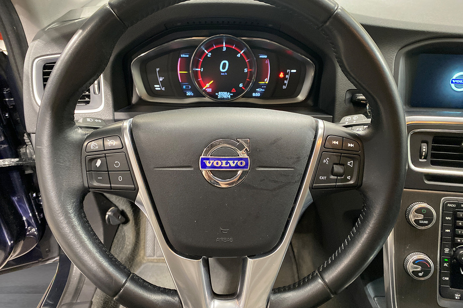 Volvo V60 vaihtoauto