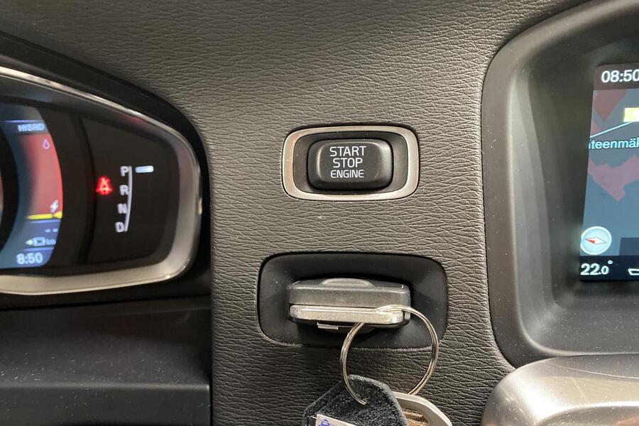 Volvo V60 vaihtoauto