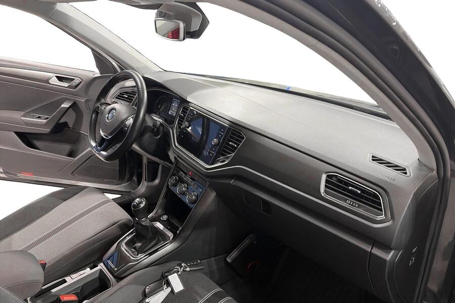 Volkswagen T-Roc vaihtoauto