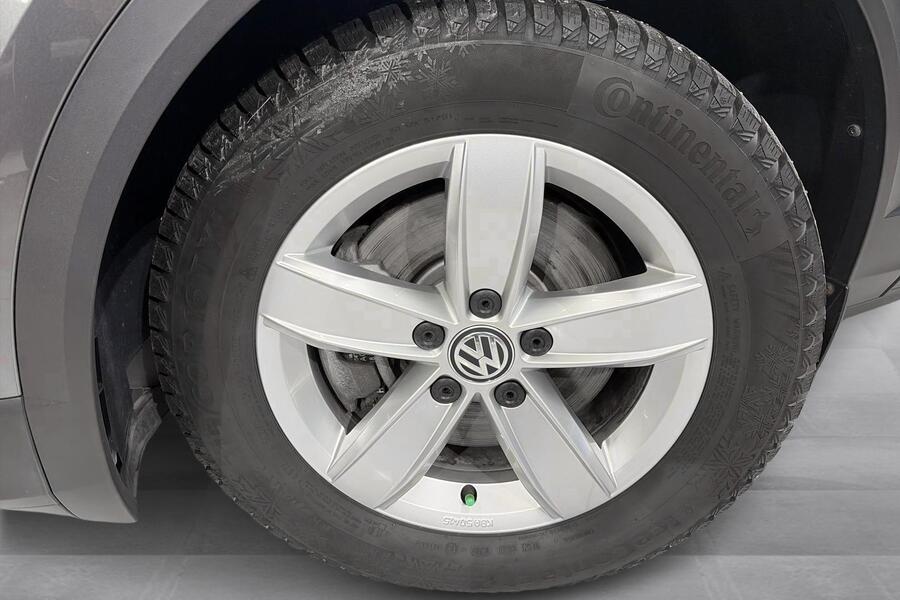 Volkswagen T-Roc vaihtoauto