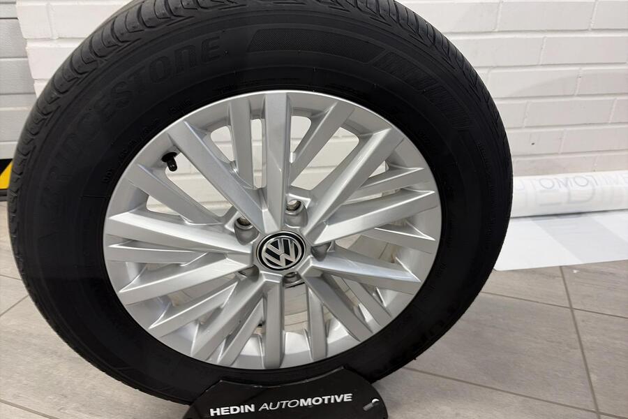 Volkswagen T-Roc vaihtoauto