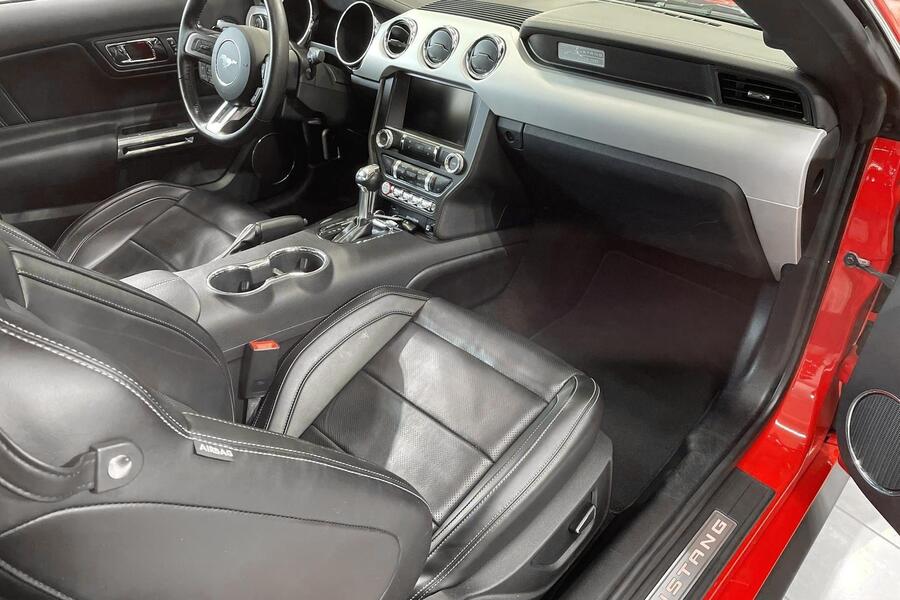 Ford USA Mustang vaihtoauto