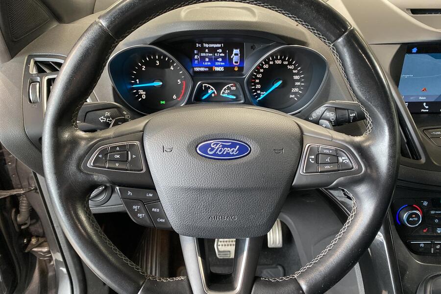 Ford Kuga vaihtoauto