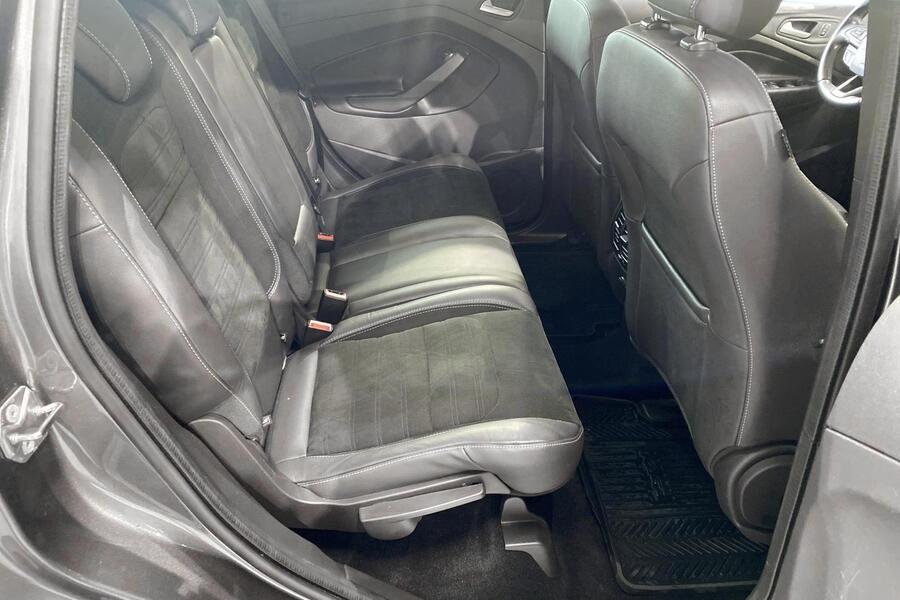 Ford Kuga vaihtoauto