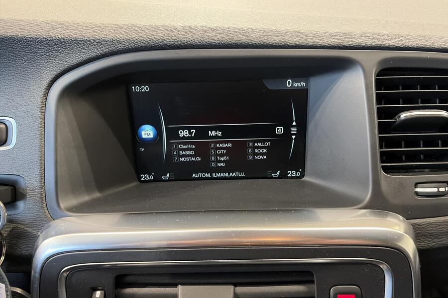 Volvo V60 vaihtoauto