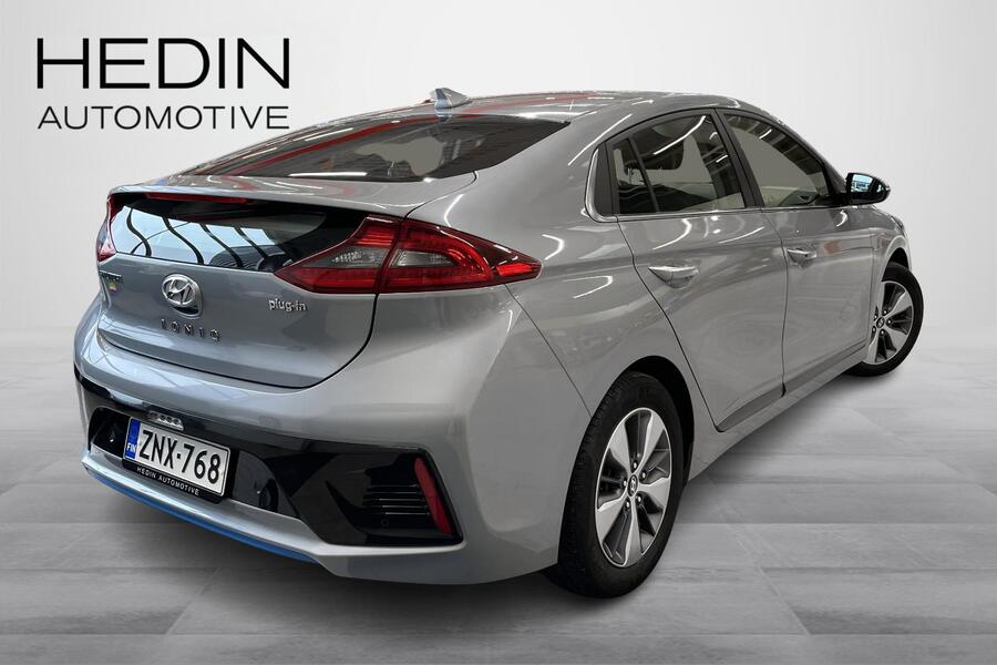 Hyundai IONIQ plug-in vaihtoauto