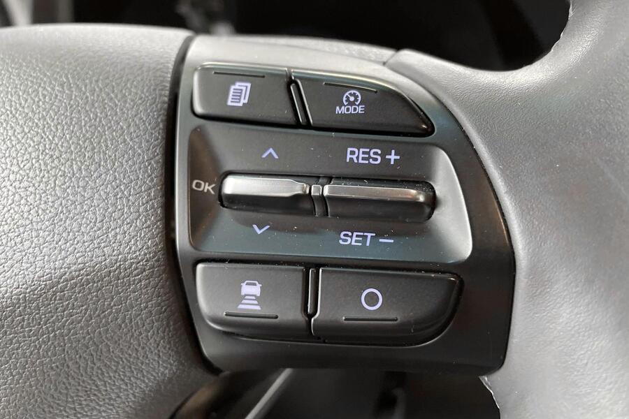 Hyundai IONIQ plug-in vaihtoauto