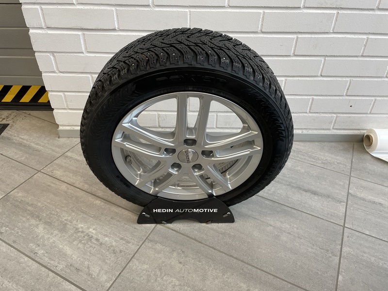 Hyundai IONIQ plug-in vaihtoauto