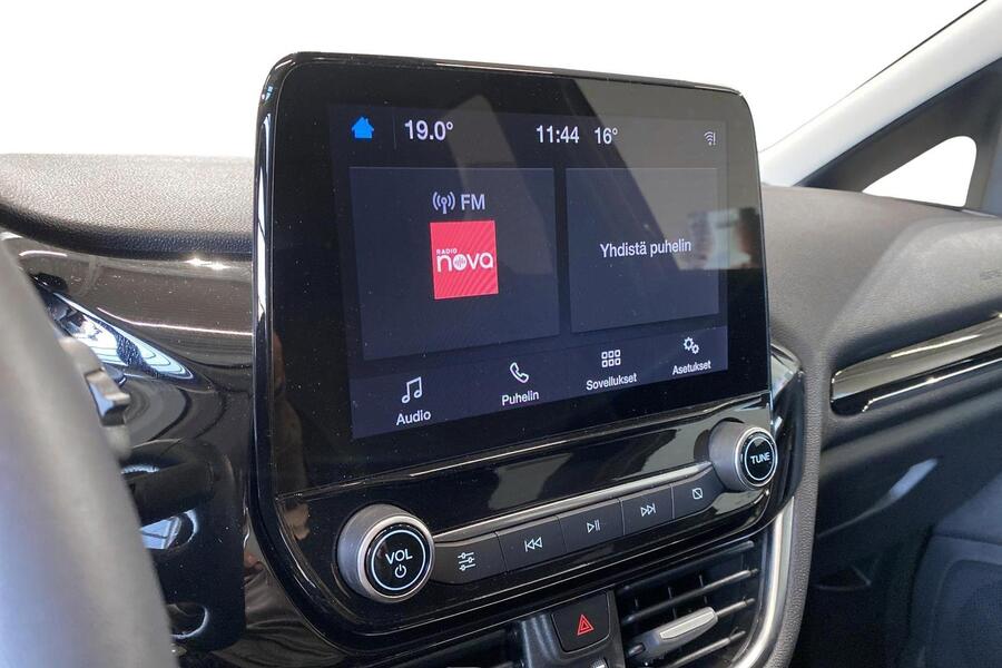 Ford Fiesta vaihtoauto