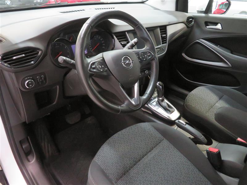 Opel Crossland X vaihtoauto