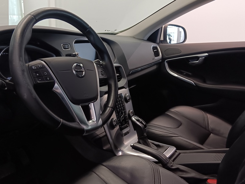 Volvo V40 vaihtoauto