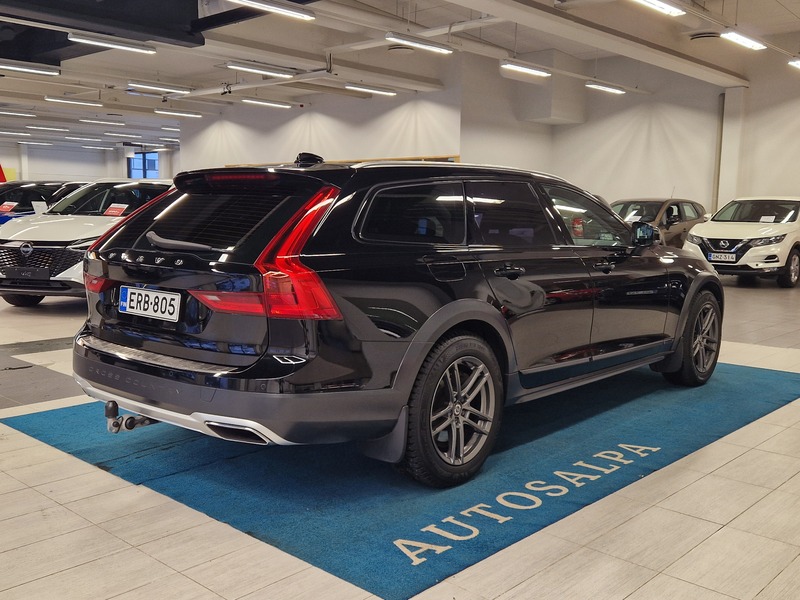 Volvo V90 Cross Country vaihtoauto