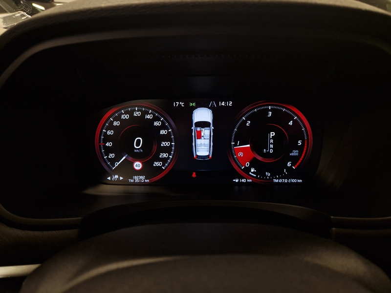 Volvo V90 Cross Country vaihtoauto