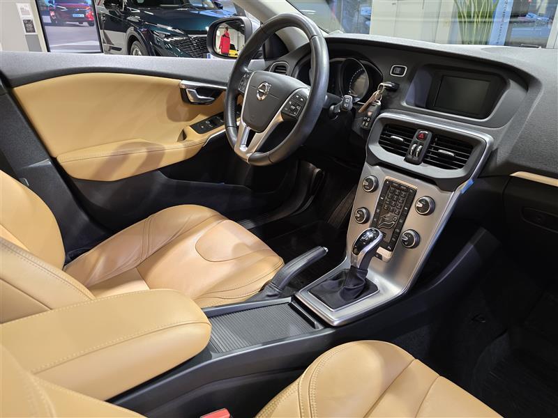 Volvo V40 vaihtoauto