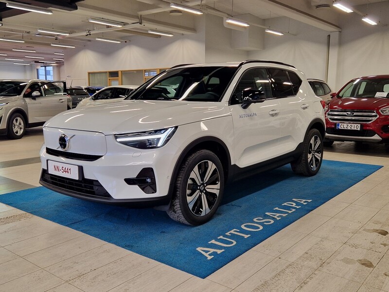 Volvo EX40 vaihtoauto