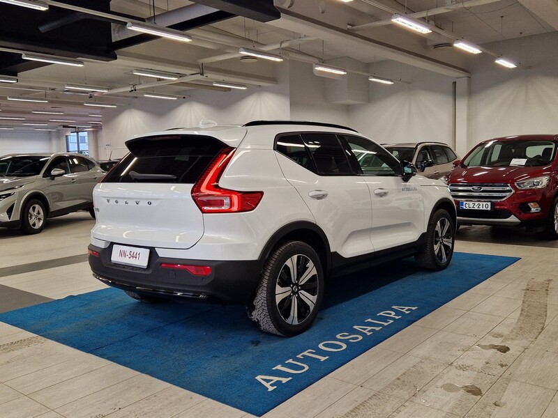 Volvo EX40 vaihtoauto