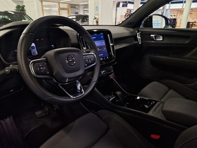 Volvo C40 vaihtoauto