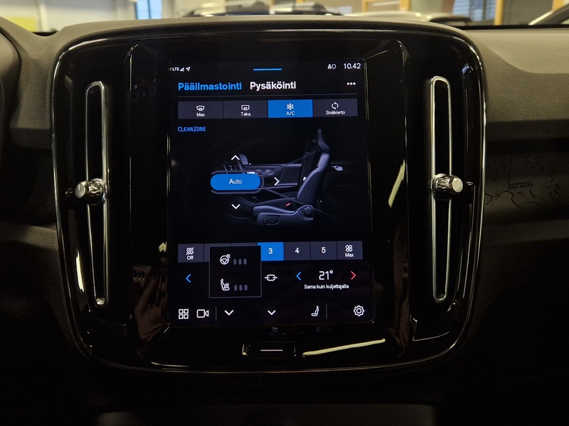 Volvo C40 vaihtoauto