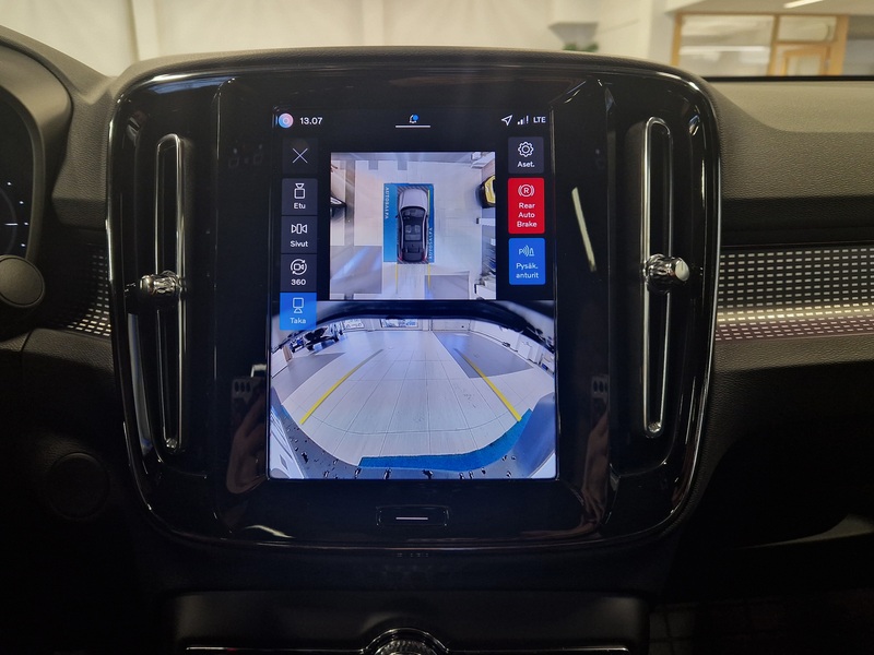 Volvo EC40 vaihtoauto