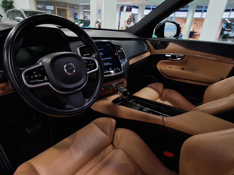 Volvo XC90 vaihtoauto