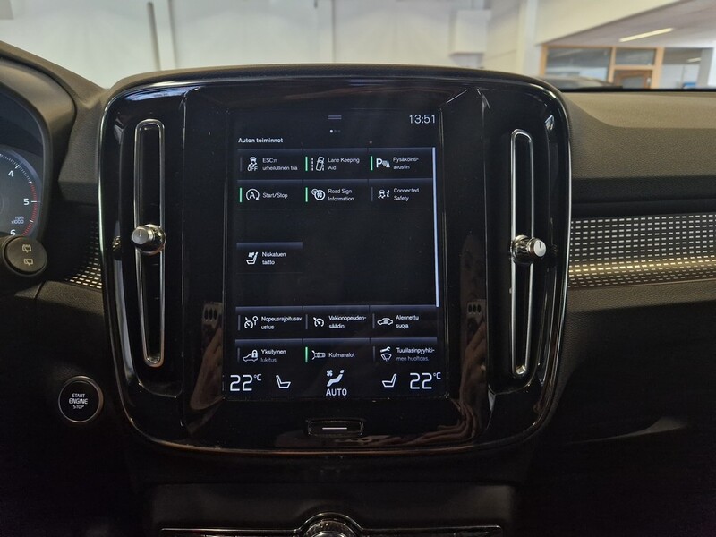 Volvo XC40 vaihtoauto