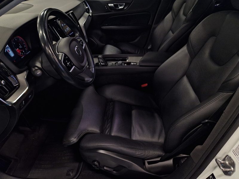 Volvo V60 Cross Country vaihtoauto