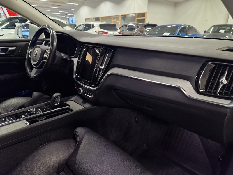 Volvo V60 Cross Country vaihtoauto