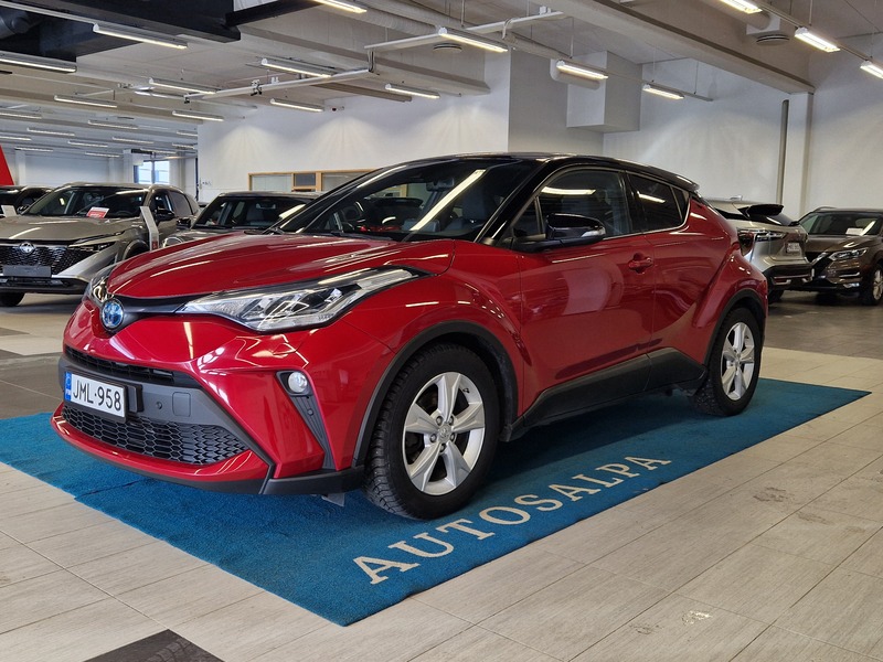 Toyota C-HR vaihtoauto