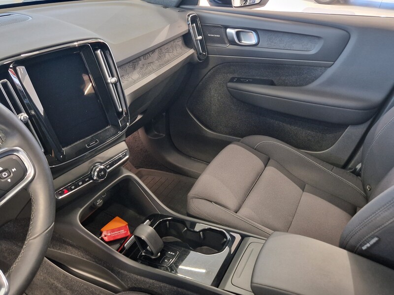 Volvo C40 vaihtoauto